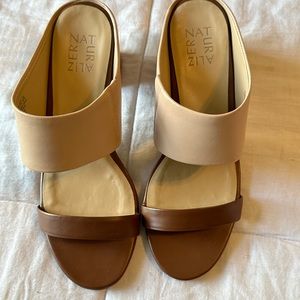 Heeled sandal Sz7.5M